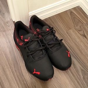 Men's Puma sneakers